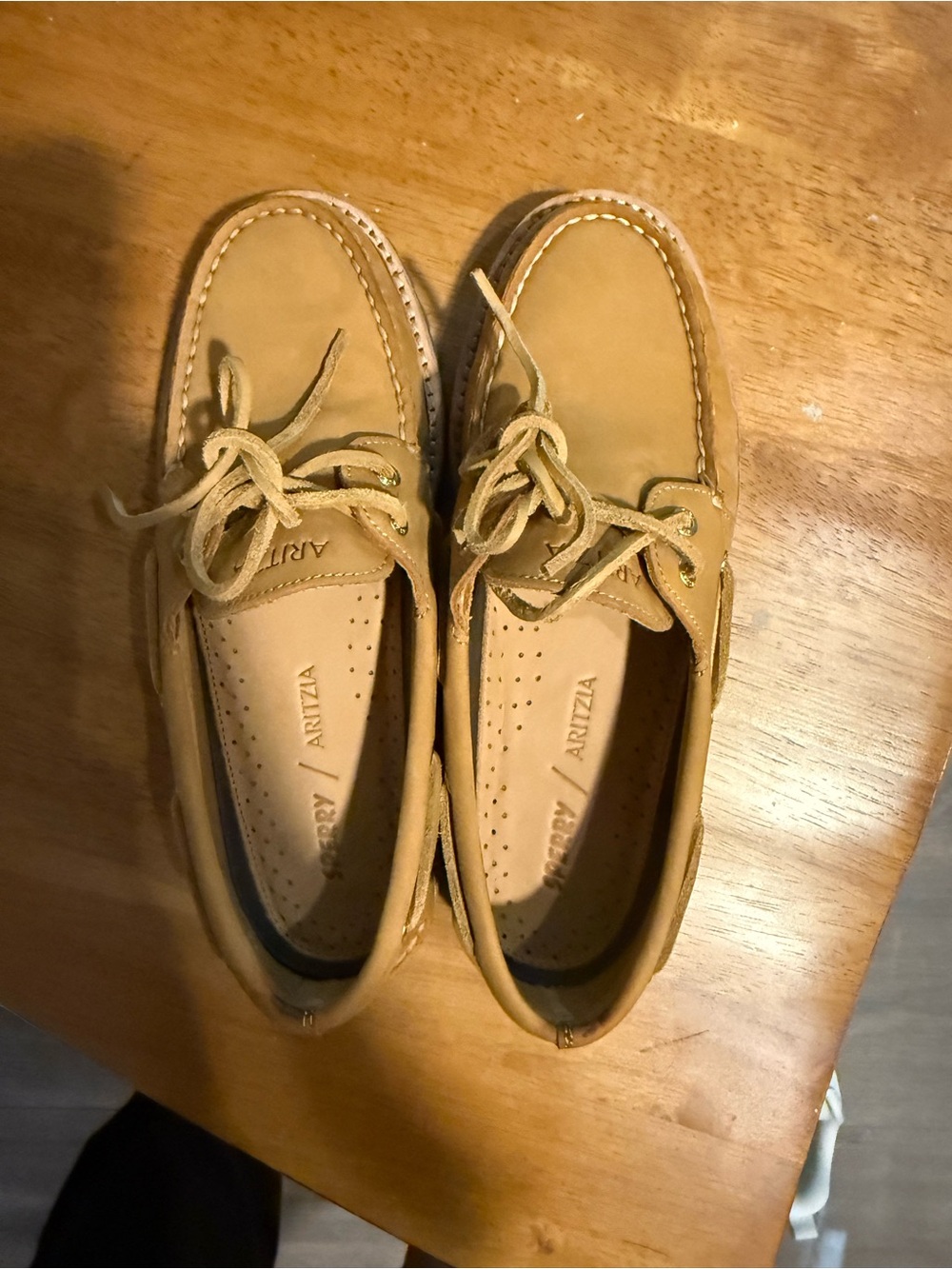 Aritzia Sperry Lug Boat Show